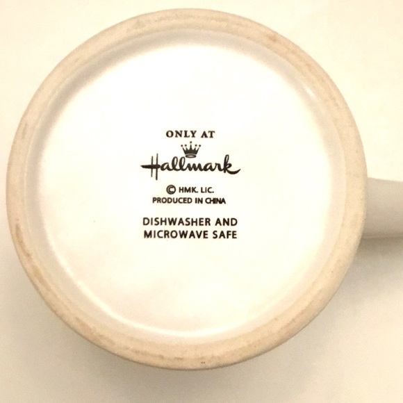 Hallmark Dog Mug Animal Lover Humor “SHED HAPPENS”White Ceramic 12oz. Mug - Picture 9 of 9